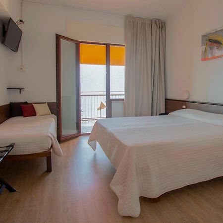 Hotel San Zeno 圣奇诺·迪·蒙塔尼亚 外观 照片