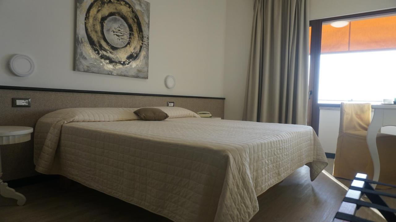 Hotel San Zeno 圣奇诺·迪·蒙塔尼亚 外观 照片