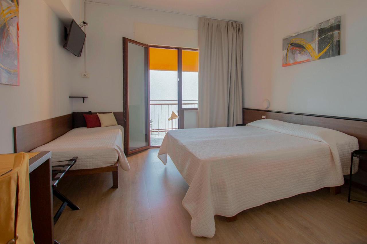 Hotel San Zeno 圣奇诺·迪·蒙塔尼亚 外观 照片